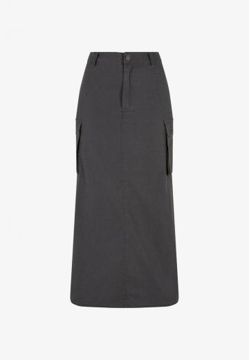 Юбка с накладными карманами