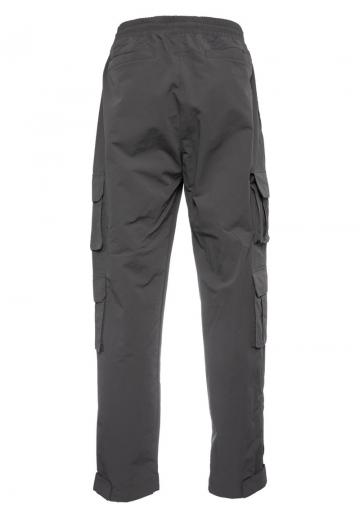 Брюки с накладными карманами