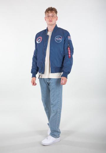 Куртка бомбер