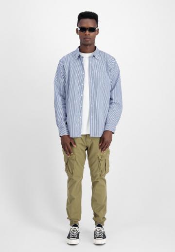 Брюки с накладными карманами