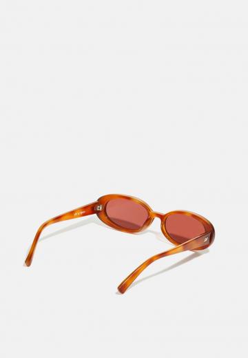 Солнечные очки