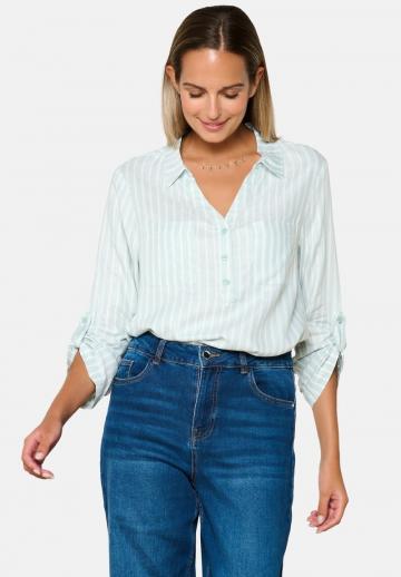 Атласная блузка