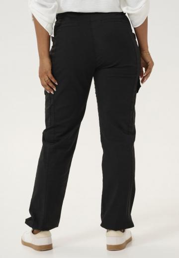 Брюки с накладными карманами