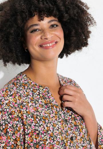 Длинная блузка