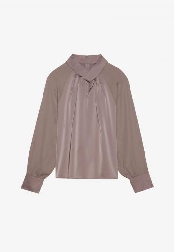 Атласная блузка