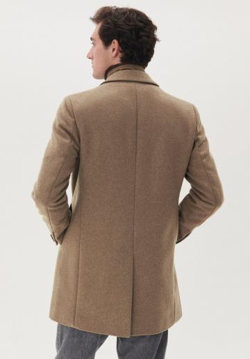 Короткое пальто