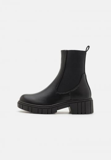 Ботинки челси