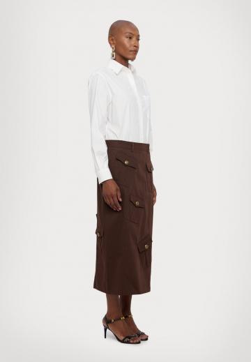 Юбка с накладными карманами