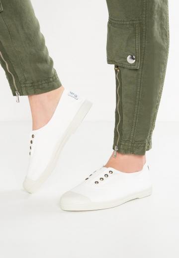 Спортивные балетки