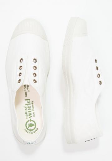 Спортивные балетки