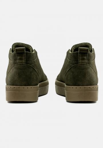 Ботинки на шнуровке