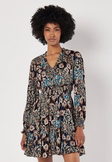 Короткое платье