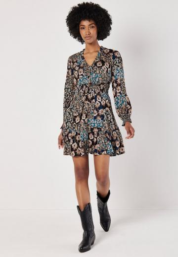 Короткое платье