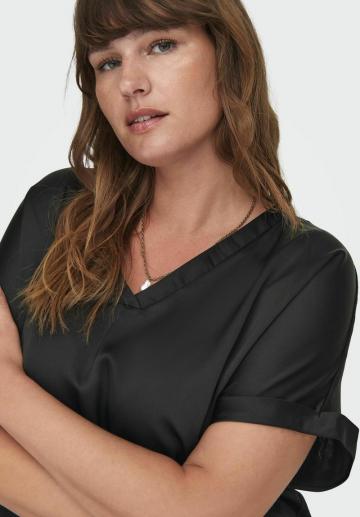 Атласная блузка