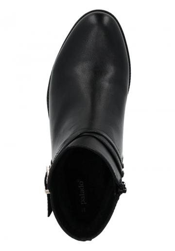 Зимние ботинки