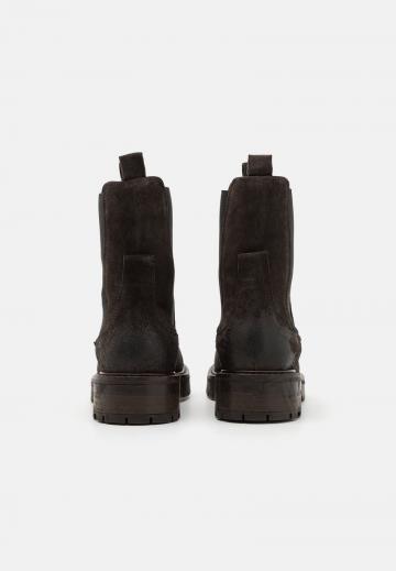 Ботинки челси