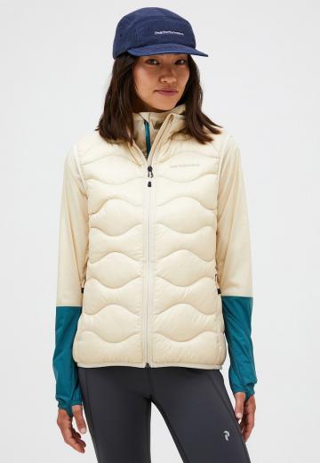 Пуховой жилет