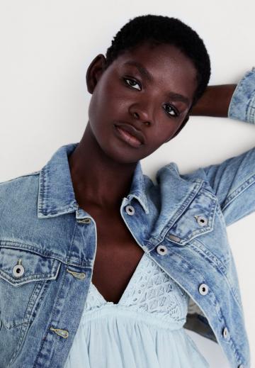 Джинсовая куртка