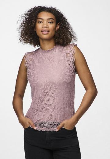 Кружевная блузка