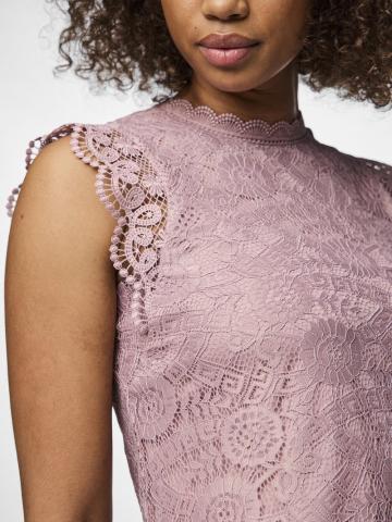 Кружевная блузка