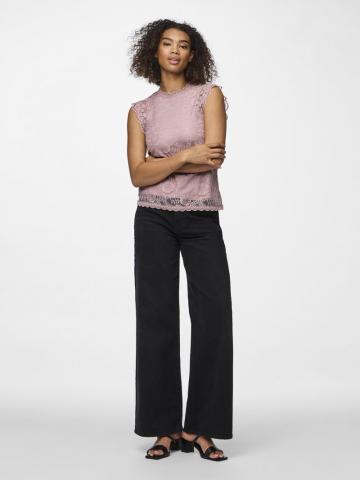 Кружевная блузка