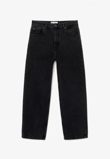 Свободные джинсы