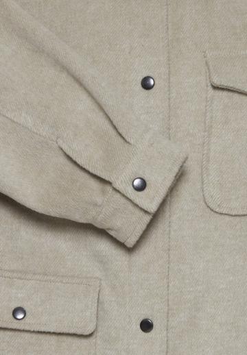 Короткое пальто