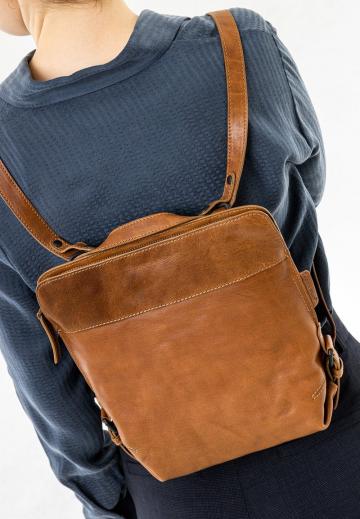 Кожаный рюкзак