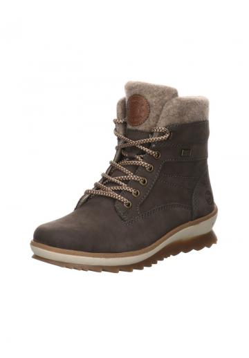 Сапожки на танкетке