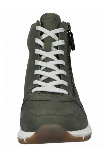 Широкие сапоги