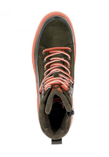 Широкие сапоги