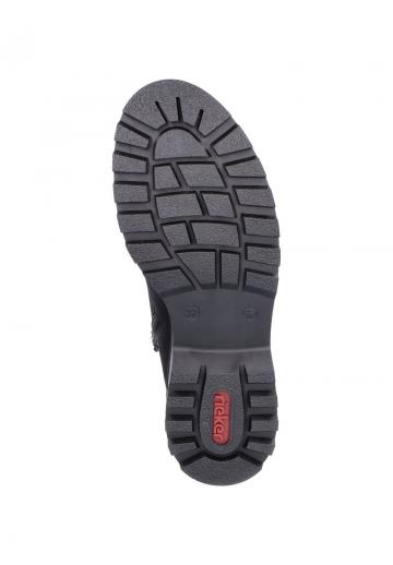 Ботинки на шнуровке