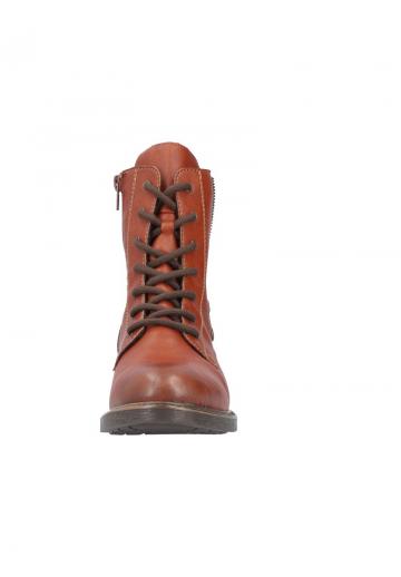 Ботинки на шнуровке