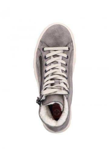 Ботинки на шнуровке