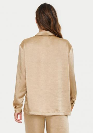 Атласная блузка