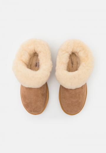 Зимние ботинки