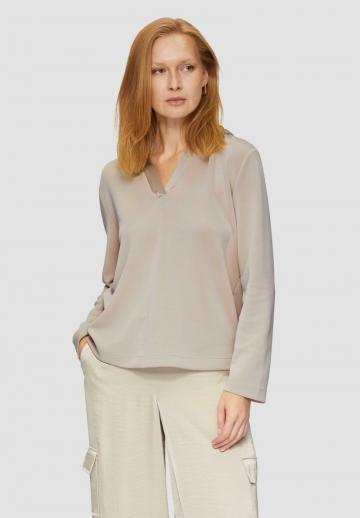 Пуловер с капюшоном