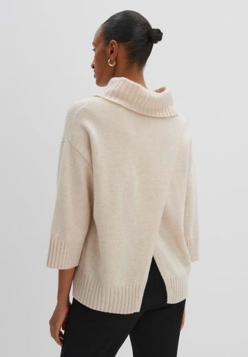 Пуловер с рукавом три четверти