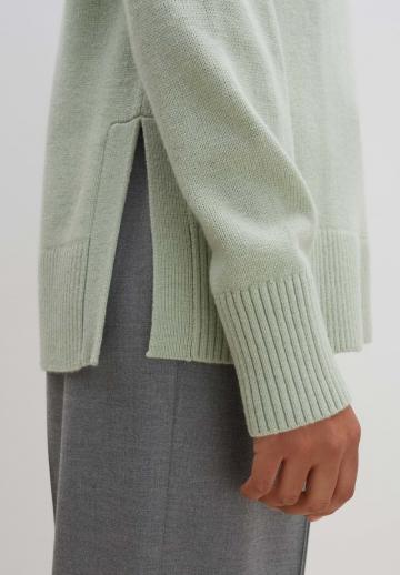 Длинный пуловер