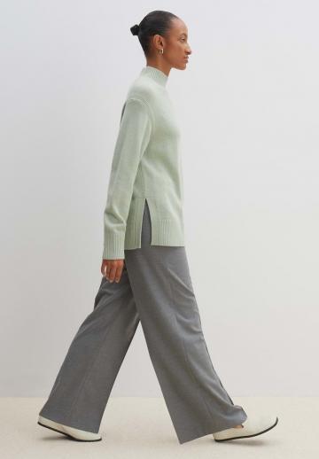 Длинный пуловер