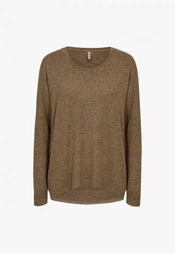 Длинный пуловер