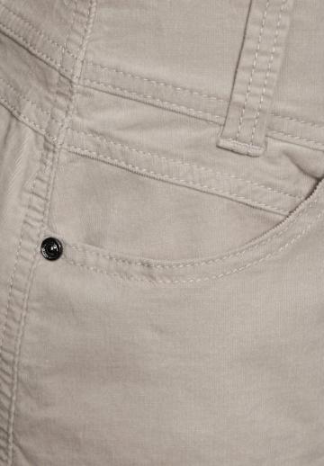 Юбка с накладными карманами