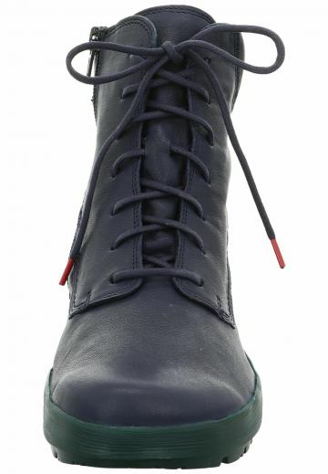 Ботинки на шнуровке