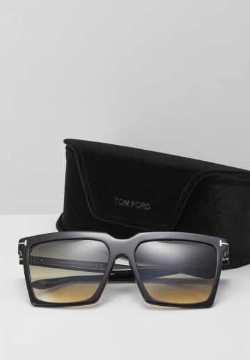 Солнечные очки