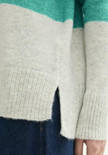 Длинный пуловер