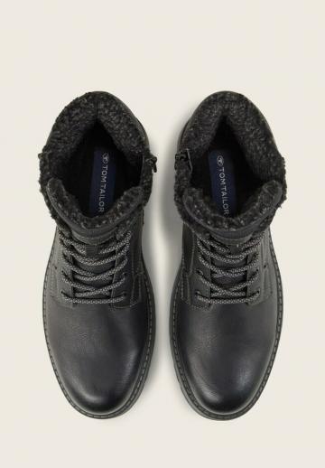 Зимние ботинки