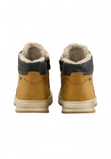 Зимние ботинки