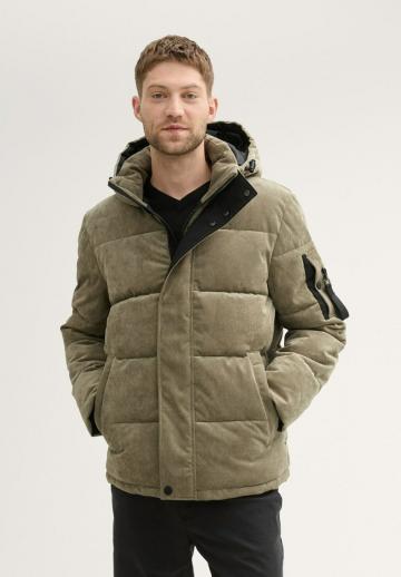 Зимняя куртка