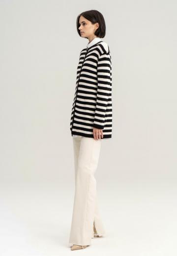 Длинный жилет