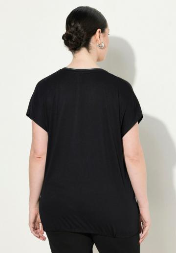 Атласная блузка